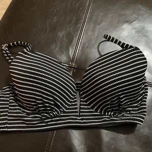 Xhilaration size medium bathing suit top